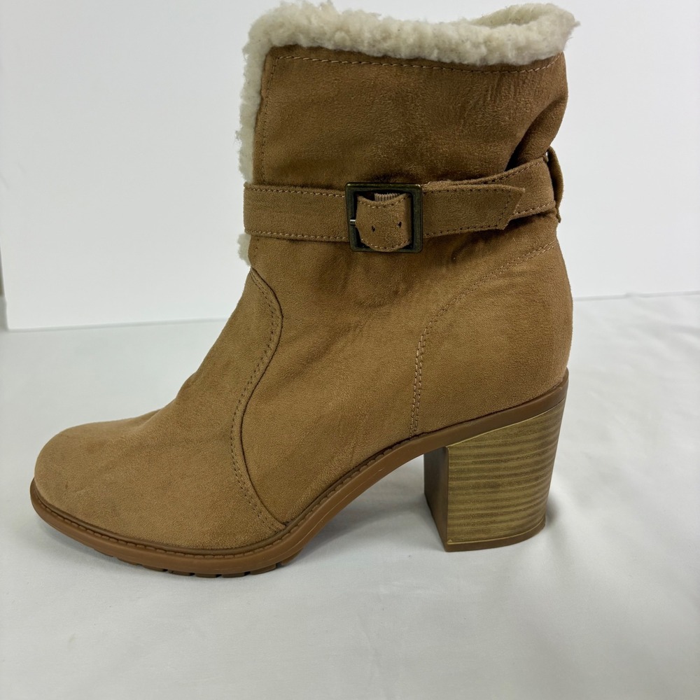 American Eagle Women's 8 Tan Suede Faux Fur Lined Heeled Ankle Boots Cozy Winter - Picture 6 of 11